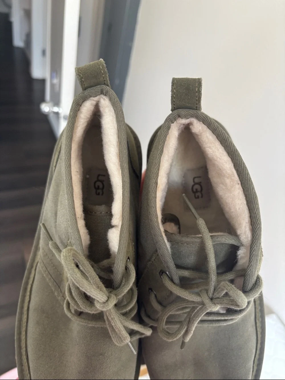 UGG Australia Neumel Moss Green Men's Boot 3236-MSG fur lined size 10